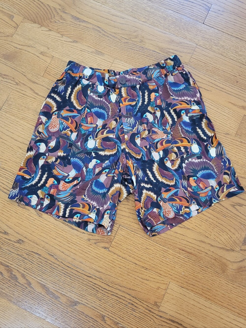 FARM Rio Flying Toucans Short | Multicolor